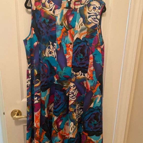 Sleeveless Dress - Picture 1 of 1